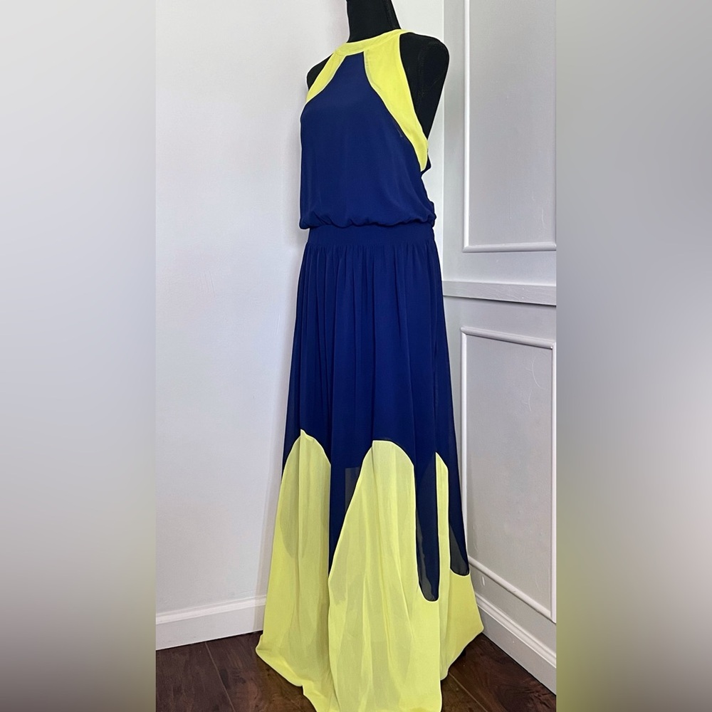 NWOT Elegant Navy and Yellow Open Back Maxi Dress